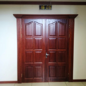Дверь (4)